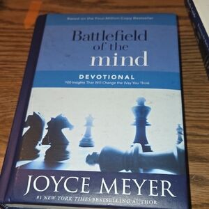 Joyce Meyer Battlefield Of Mind Devotional Hardback Used